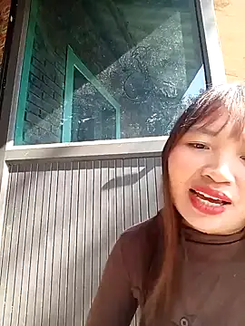 sowbibi's cam snapshot