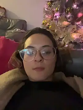 Lilaa2305's cam snapshot