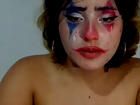 alisson_indraa's cam snapshot