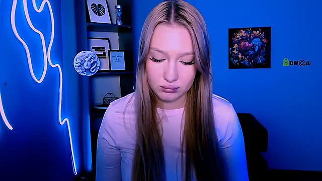 playful_sophie's cam snapshot