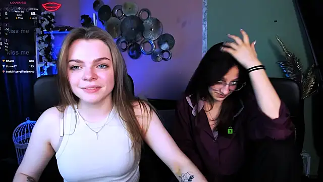 veronica_bubble's cam snapshot