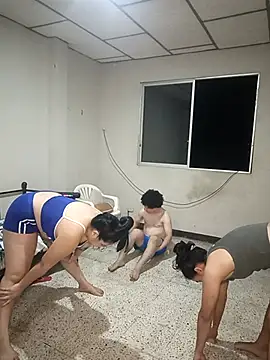 DanelyLopez live sex cam