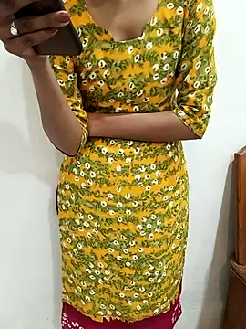 Riya_baby02's cam snapshot