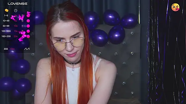 Emily_Kente's web cam