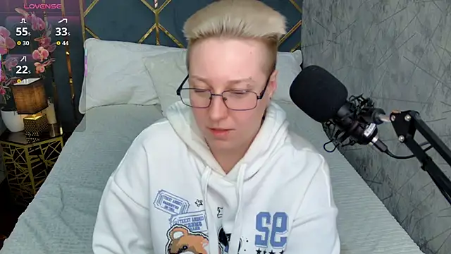 AlexandraGreen's cam snapshot