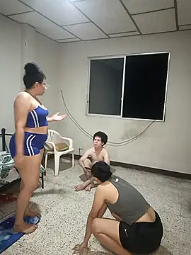 DanelyLopez's cam snapshot