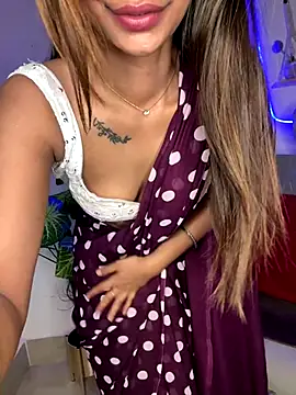 Miss_lilly_69's cam snapshot