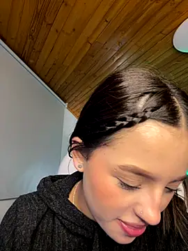 Sofia18_pinkk's cam snapshot