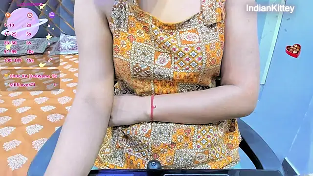 Lushteen's cam snapshot