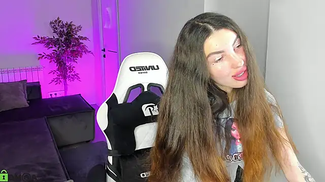 LiraRevery's cam snapshot