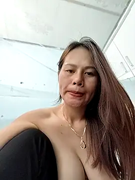 Baby-ladyass20 live sex cam