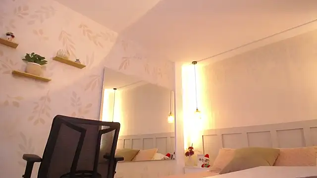 MartinaGuzmann live sex cam