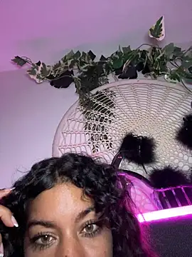 AlyssaHottv_ live sex cam