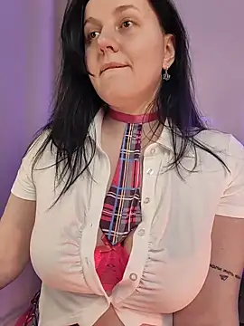 love_me__tonight_'s cam snapshot