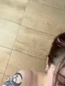 KellyMoors's cam snapshot