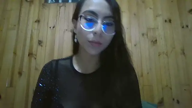 Roselingalvis13's cam snapshot