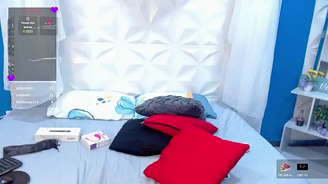 Cristal_War live sex cam