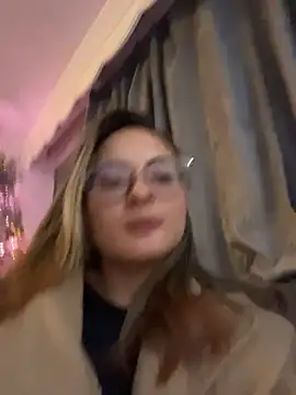 Lilaa2305's cam snapshot