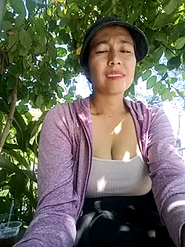 2HotAsain4u live sex cam