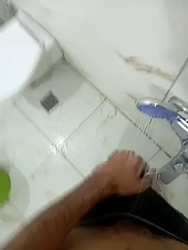 Kurtsikici@xh live sex cam