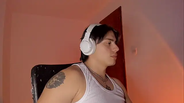 Giordano_Russo live sex cam