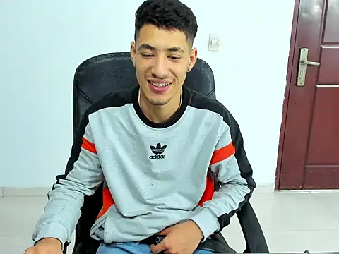 Chandler_ken live sex cam