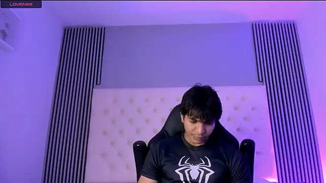 toji_luxxer live sex cam