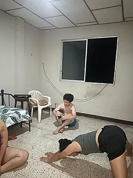 DanelyLopez live sex cam