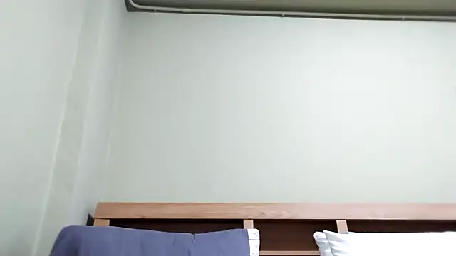 BIGUNCUTHARDCOCK live sex cam