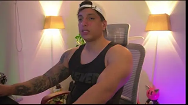 appolo_allen live sex cam