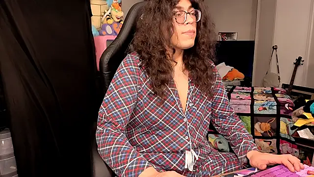 ShinyCherub live sex cam