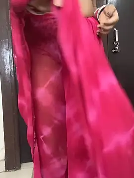 Miss-Ayraa live sex cam