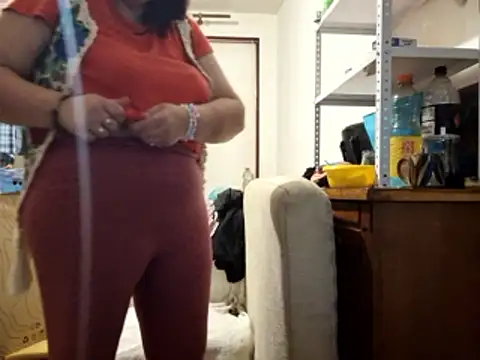 Samantha_Squirt@xh live sex cam