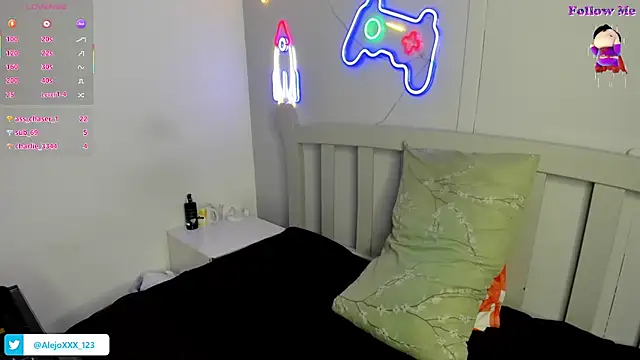 loistwink_ live sex cam