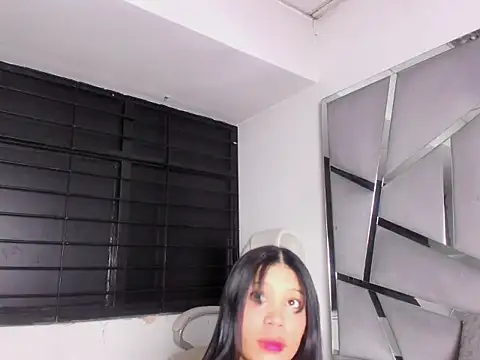 Mia_Scarlett18's cam snapshot