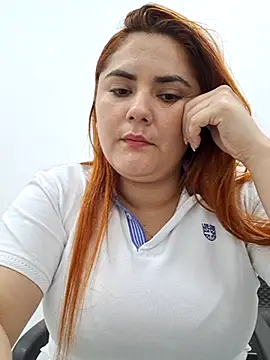 girl_redhead_bigtits's cam snapshot