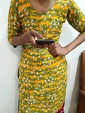 Riya_baby02's cam snapshot