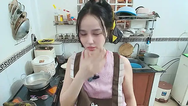 Mie_baby2k live sex cam