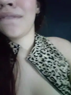 emy_ross_'s cam snapshot