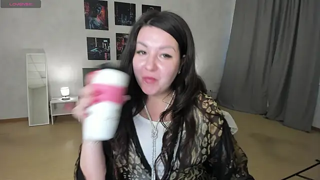 still__her's cam snapshot