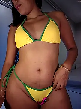 SheenaBrooke live sex cam