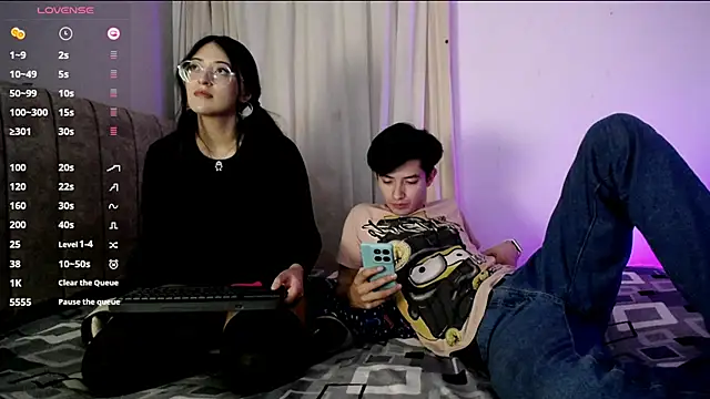 Pinkandyellowpokemon live sex cam