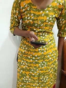 Riya_baby02's cam snapshot