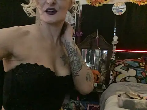 blondebarbiebae's cam snapshot