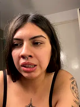 Argentiiniita's cam snapshot