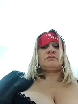 Tania9_'s cam snapshot