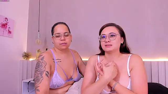 naughtylesbians__ live sex cam