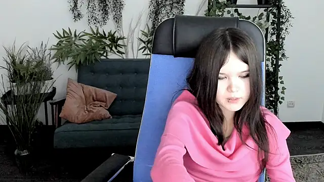 Elainebeness's cam snapshot