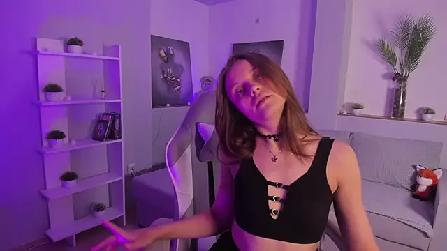 AlicePill's cam snapshot