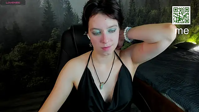 Sara_Frayer's cam snapshot